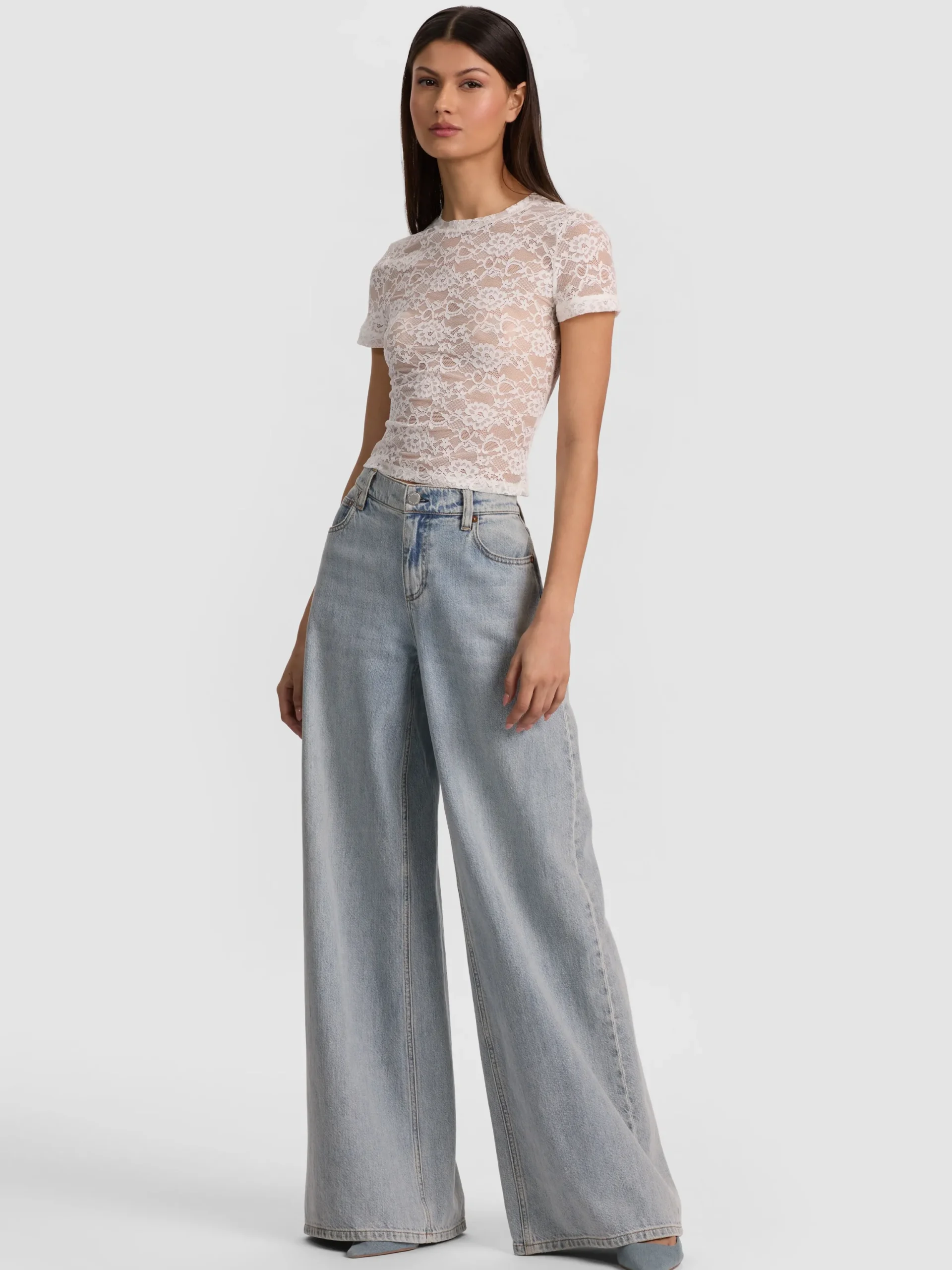 AMAZING JEAN
