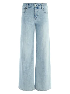 AMAZING JEAN