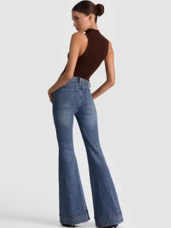 BEAUTIFUL EMBROIDERED JEAN