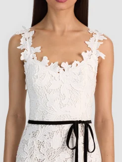 CALLA LACE MAXI DRESS