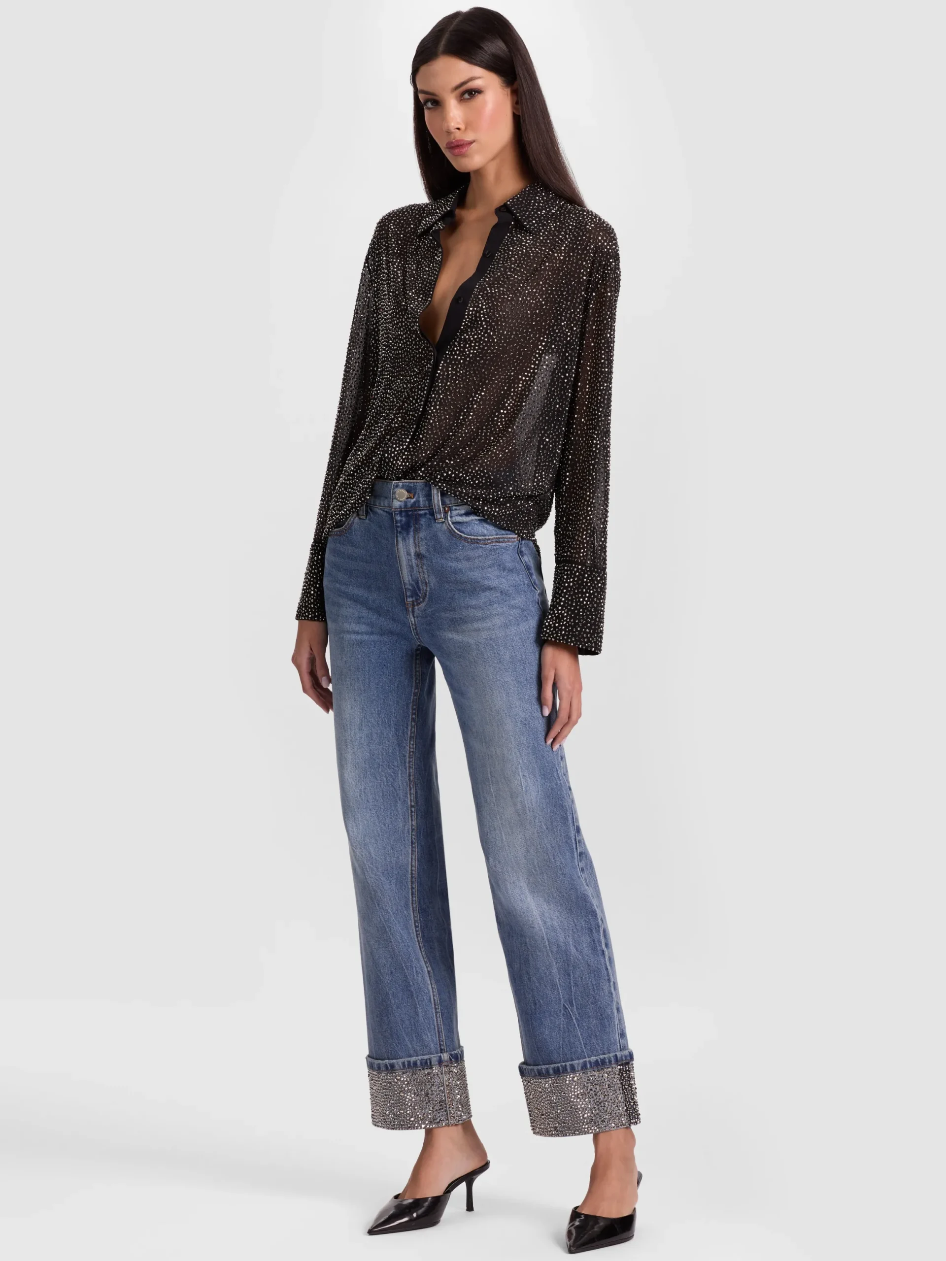 CHIC EMBELLISHED ANKLE JEAN