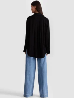FINELY OVERSIZED BUTTON DOWN