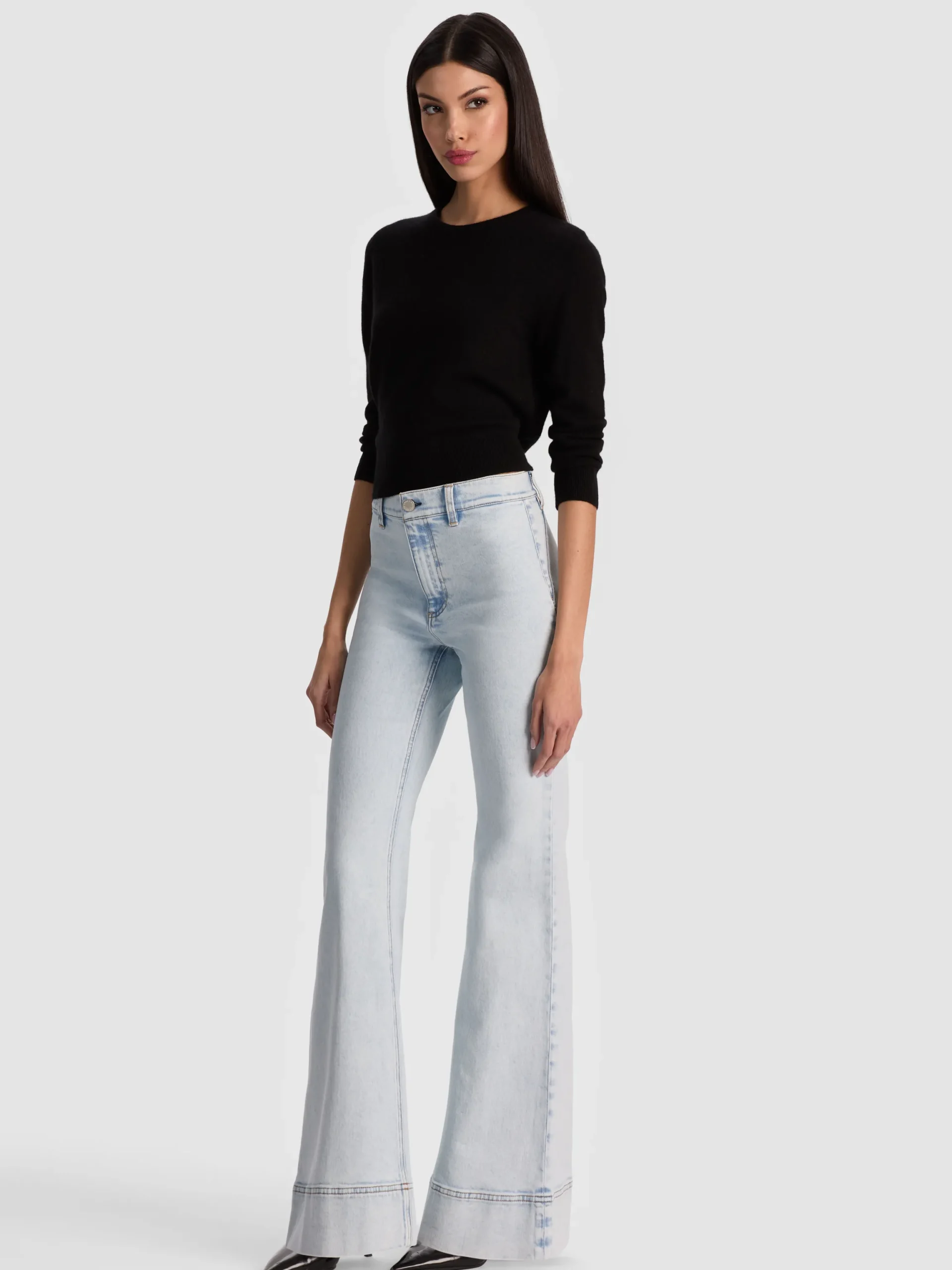 GORGEOUS JEAN