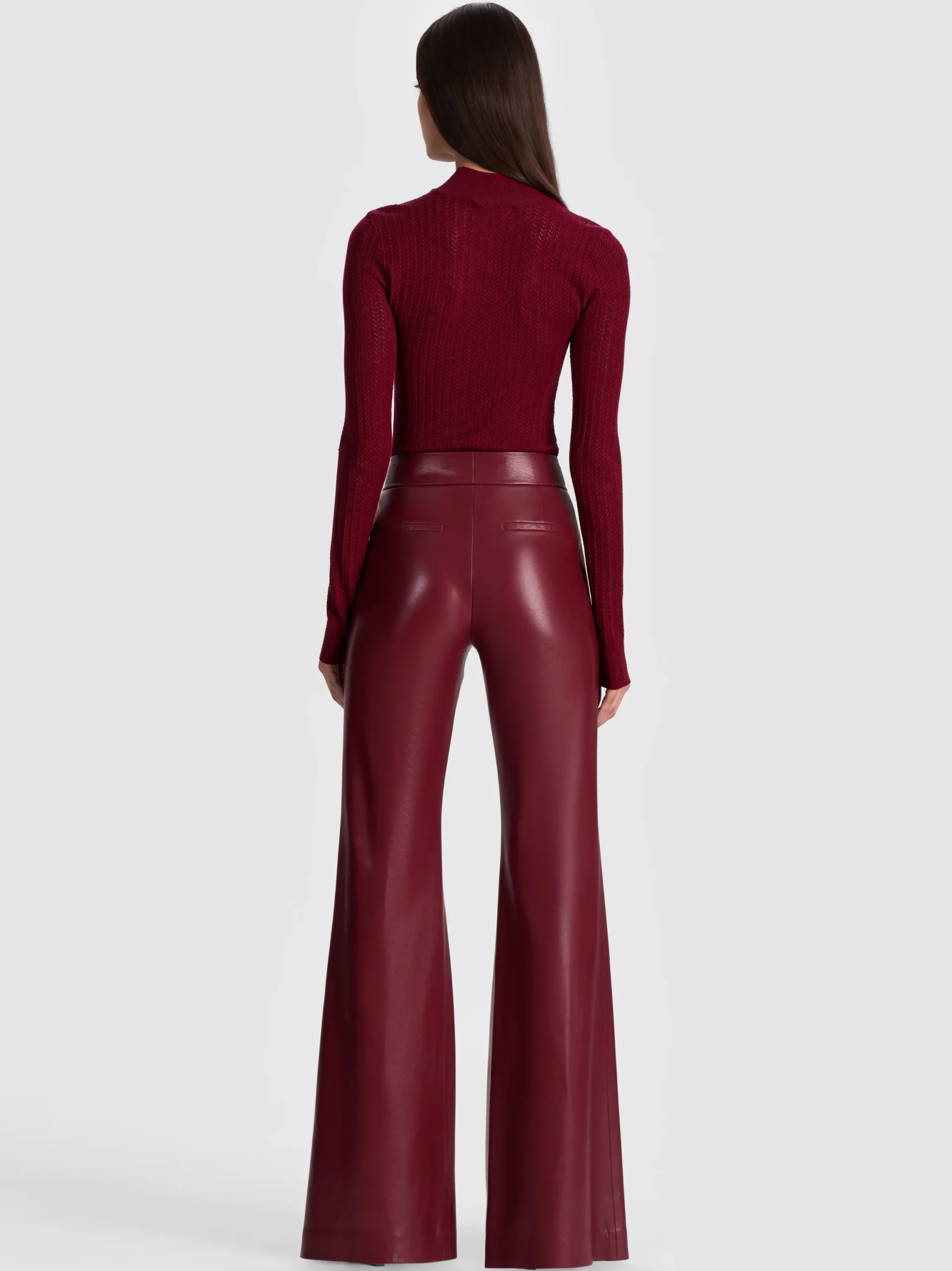 LANIE POINTELLE PULLOVER