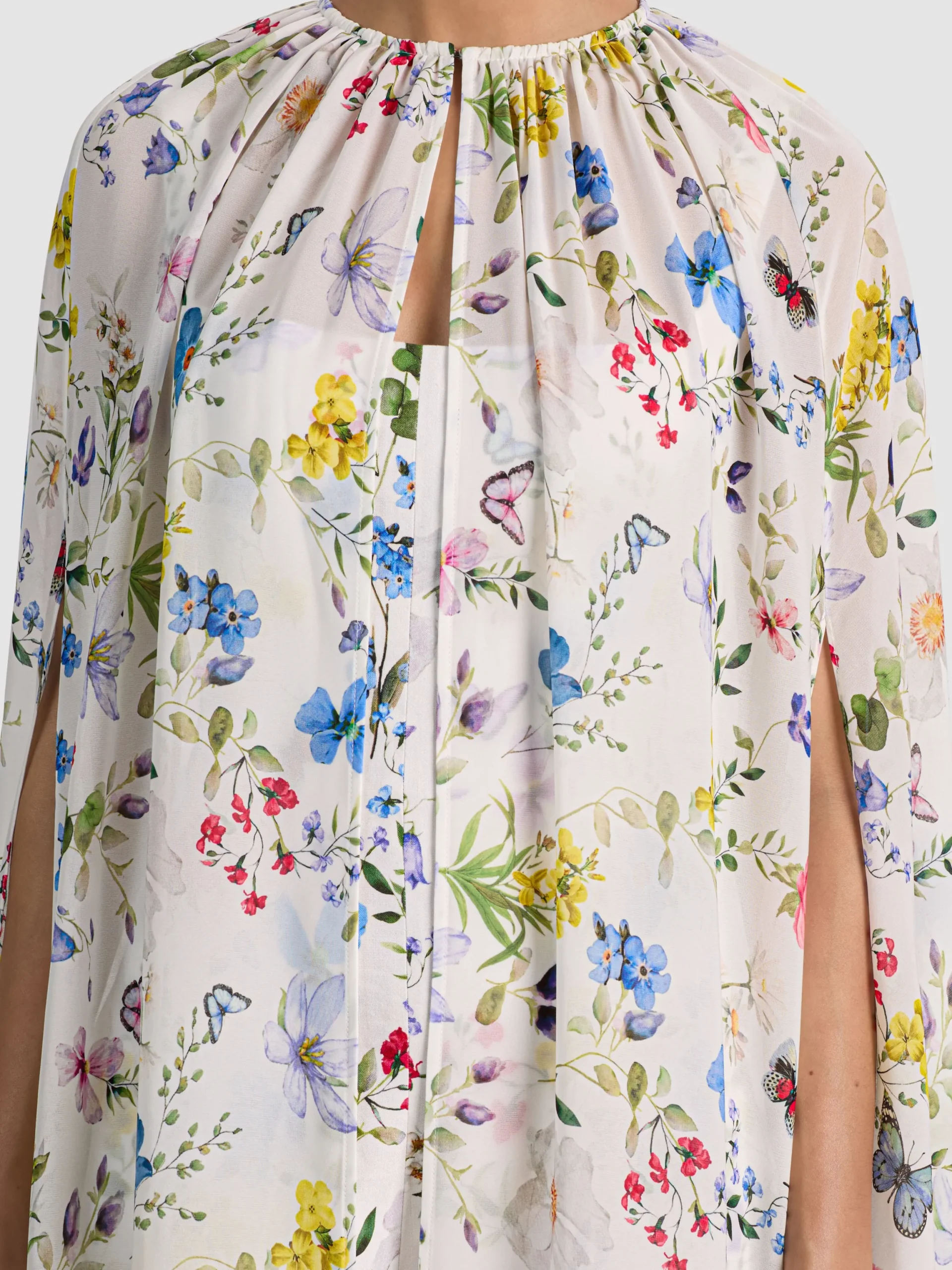 ROYA MAXI CAPE